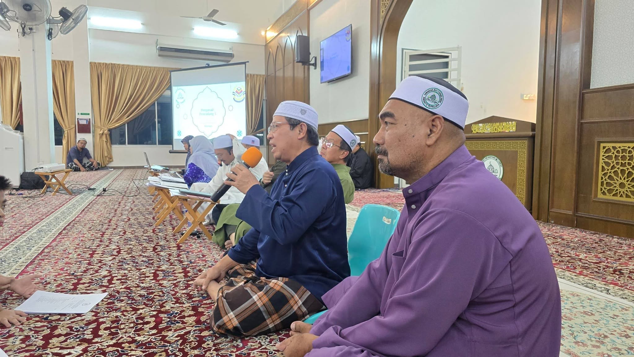 Gambar 2